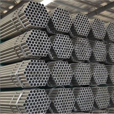Tubos de andamios Tubo de acero galvanizado Bs1139 Tubo de acero al carbono Tubo de andamio redondo pregalvanizado Tubos de acero Erw