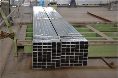 Sección Hueca Cuadrada Galvanizada 25*25*3.0